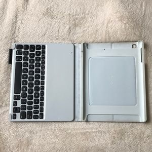 iPad Keyboard Case